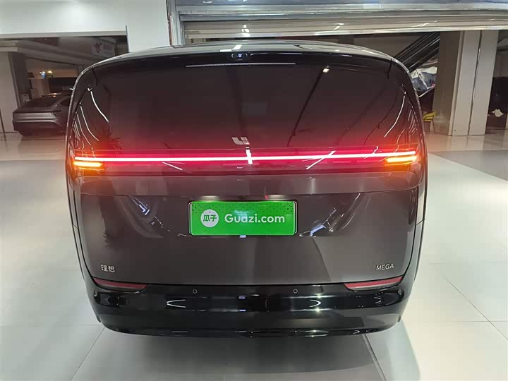 LiXiang Mega 2025 2025款 Ultra 智能焕新版