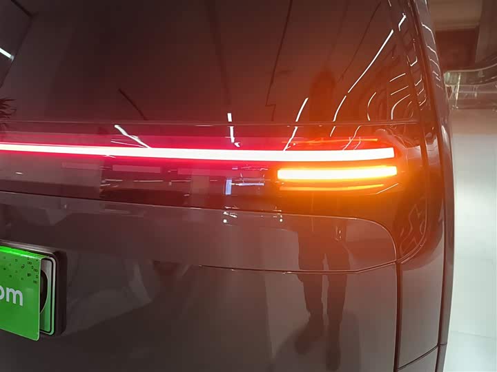 LiXiang Mega 2025 2025款 Ultra 智能焕新版