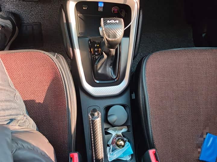 Kia Sonet 2024 2024款 1.5L 舒适版