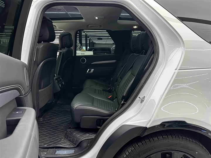 Land Rover Discovery 2024 2024款 360PS Dynamic SE
