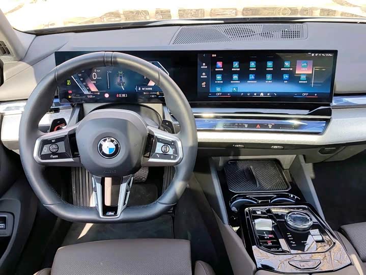 BMW 5 Series 2024 2024款 525i M运动套装