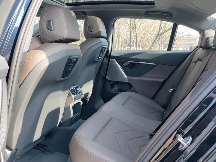 BMW 5 Series 2024 2024款 525i M运动套装