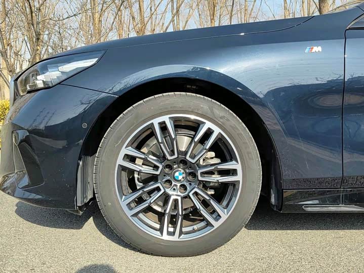 BMW 5 Series 2024 2024款 525i M运动套装