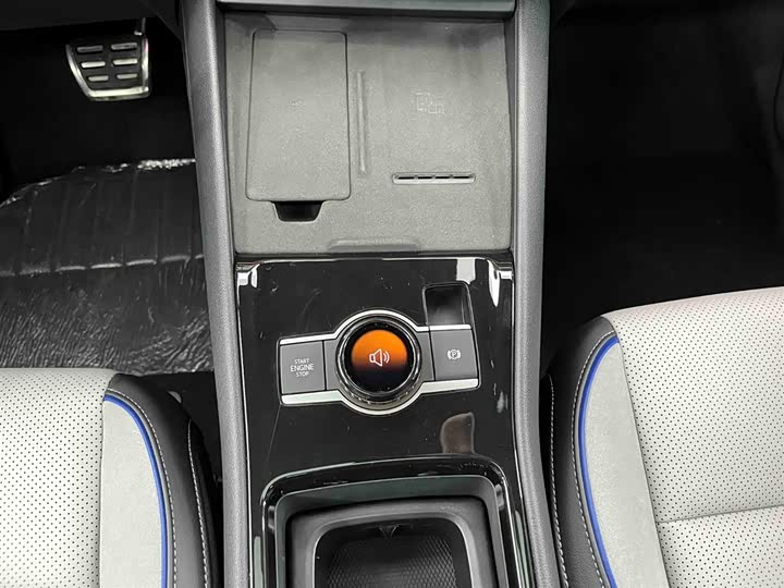 Volkswagen Tayron 2025 2025款 探岳L 380TSI 四驱豪华Easy包