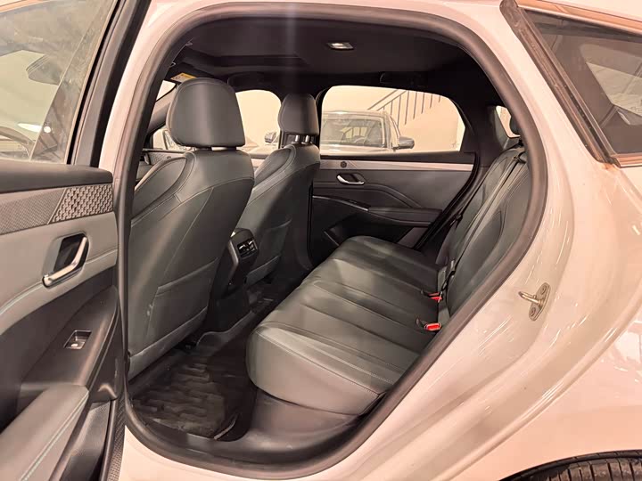 BYD Qin Plus 2025 2025款 DM-i 智驾版 120KM超越型