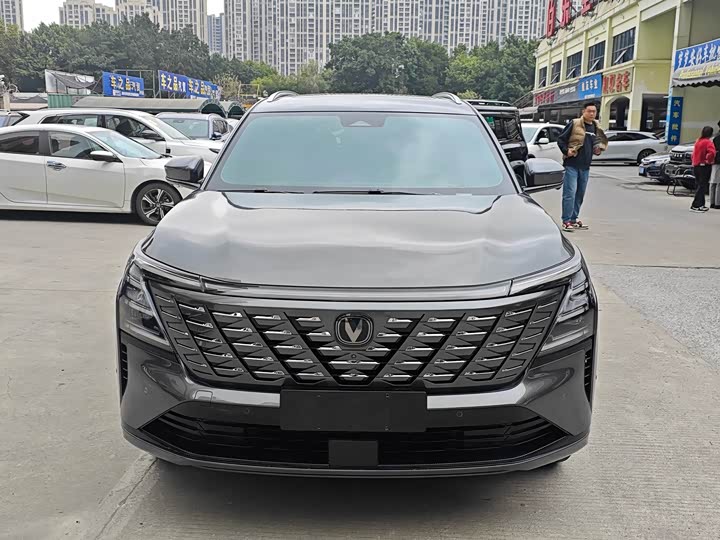 Changan CS75 Plus 2025 2025款 第四代 1.5T 新蓝鲸 智慧尊享型