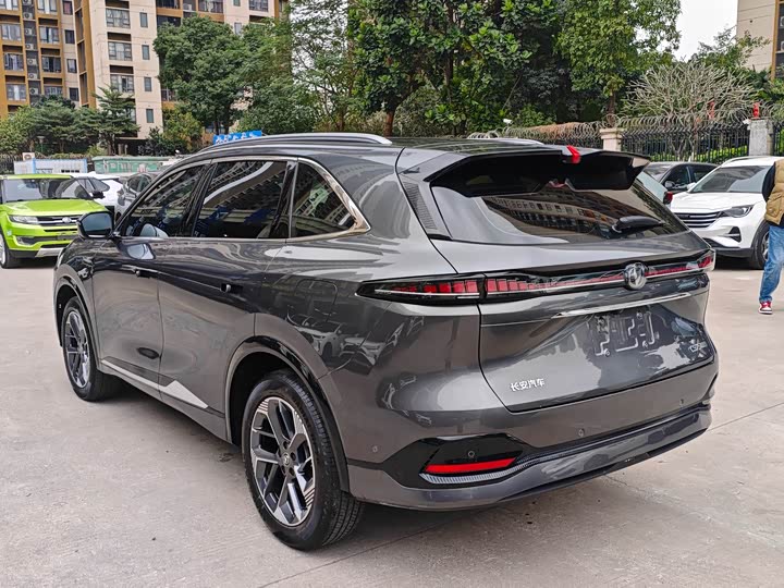 Changan CS75 Plus 2025 2025款 第四代 1.5T 新蓝鲸 智慧尊享型