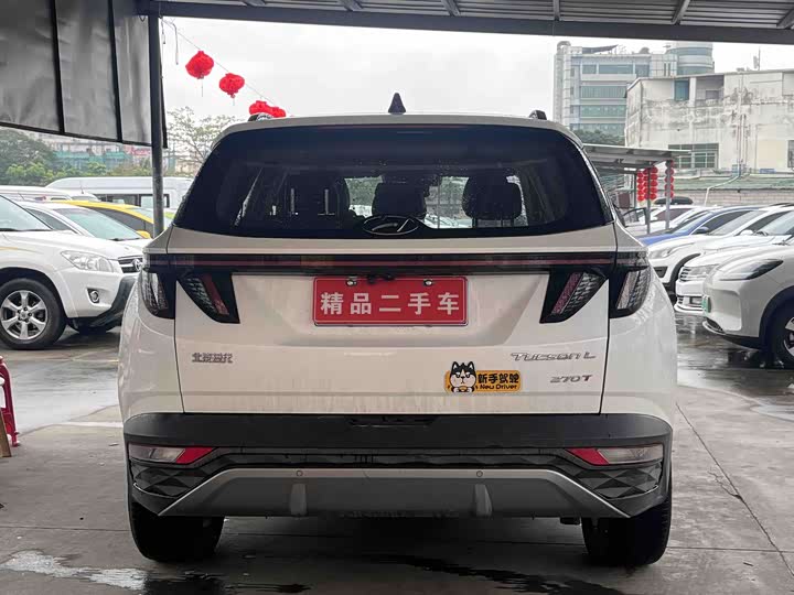 Hyundai Tucson L 2023 2023款 途胜L 1.5T 自动两驱DLX豪华版