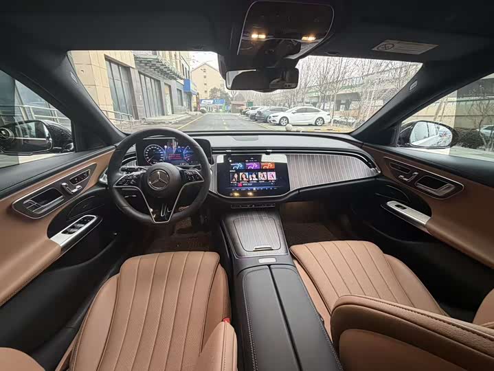 Mercedes-Benz E-Class 2025 2025款 E 300 L 时尚型