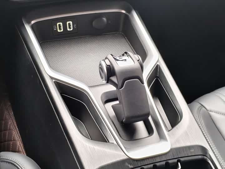 Haval H5 2023 2023款 2.0T自动四驱领英 汽油