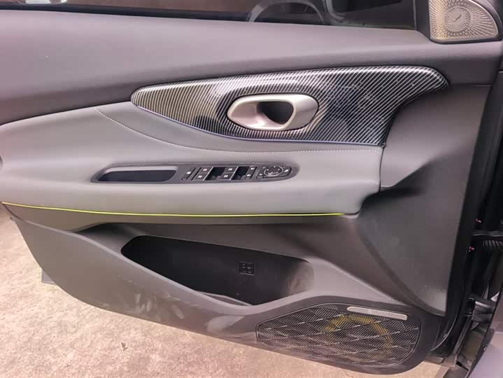 GAC Trumpchi Empow R 2024 2024款 270T DCT 影豹R-Style版