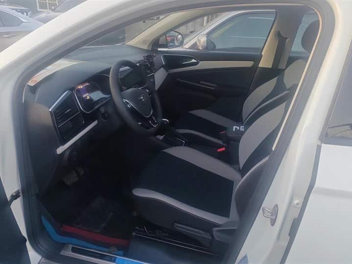 Jetta VS7 2023 2023款 280TSI 自动进取版