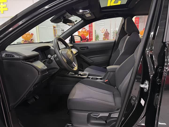 Toyota Frontlander 2026 2026款 2.0L 智能电混双擎 领先版