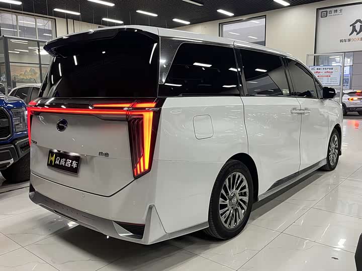 GAC Trumpchi M8 2024 2024款 宗师系列 双擎 至尊版