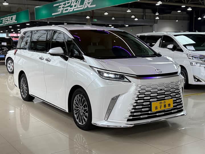 Lexus LM 2023 2023款 500h 六座尊崇版
