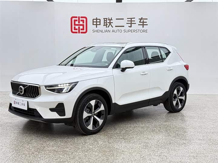 Volvo XC40 2025 2025款 B4 四驱智远豪华版