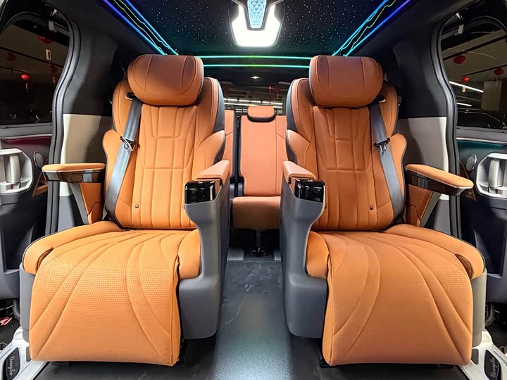 Toyota Sienna 2024 2024款 2.5L混动 舒适版