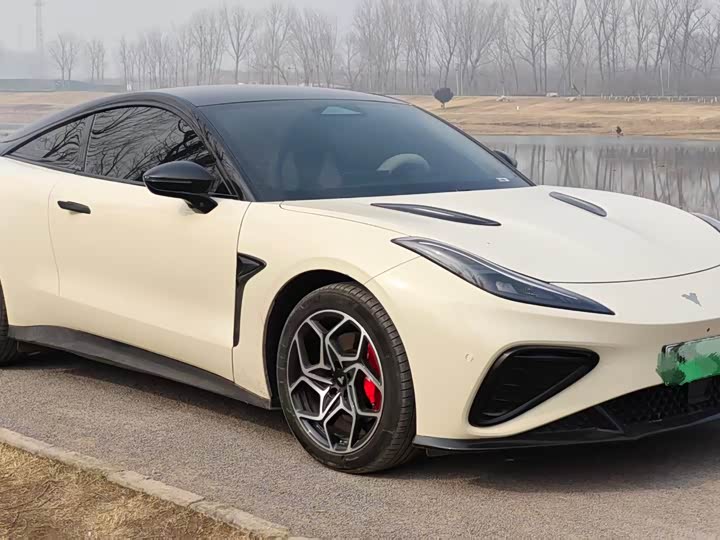 Hozon GT 2023 2023款 580 AWD 运动版