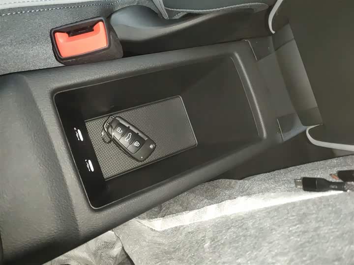 Audi Q2L 2025 2025款 35TFSI 时尚动感型