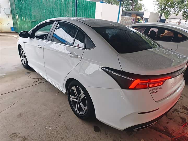 Chery Omoda S5 (Arrizo 5 Plus) 2021 2021款 小AI 1.5T CVT享PLUS