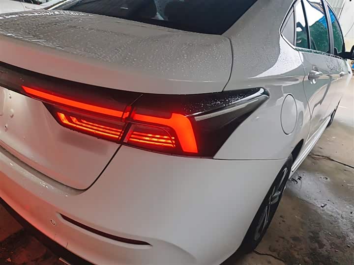 Chery Omoda S5 (Arrizo 5 Plus) 2021 2021款 小AI 1.5T CVT享PLUS