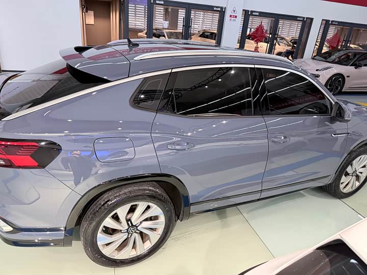 Volkswagen Tayron X 2020 2020款 330TSI 两驱尊贵智联版