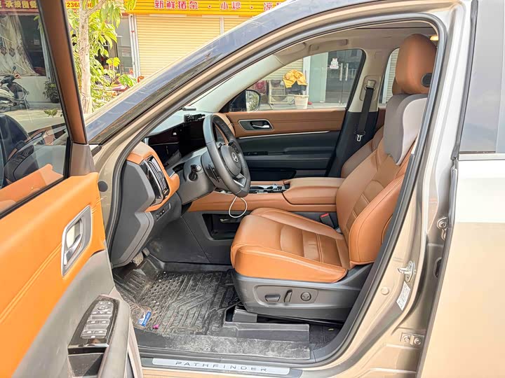 Nissan Pathfinder 2024 2024款 380VC-TURBO 四驱智驾版 7座