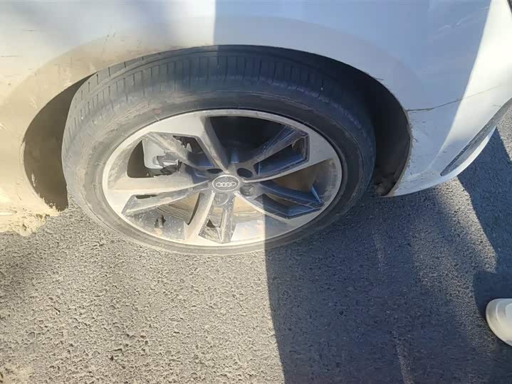 Audi A4L 2024 2024款 40 TFSI 时尚动感型