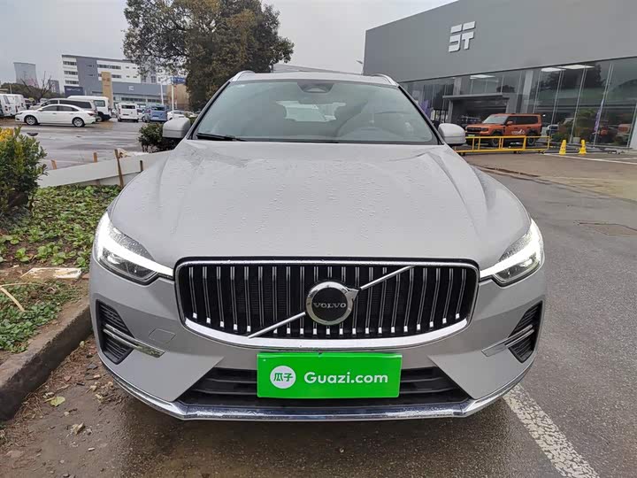 Volvo XC60 2025 2025款 B5 四驱智逸豪华版