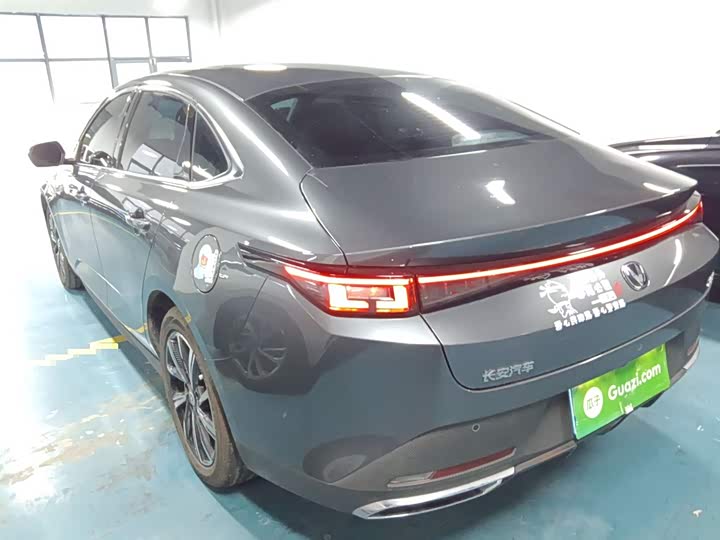 Changan Eado Plus 2025 2025款 蓝鲸 1.5T 500Bar尊贵型