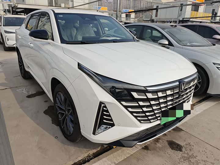Changan UNI-Z Hybrid 2024 2024款 蓝鲸智电iDD 125km 卓越型