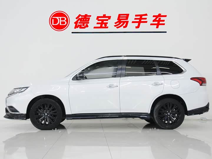 Mitsubishi Outlander 2021 2021款 2.4L 四驱曜动版 5座