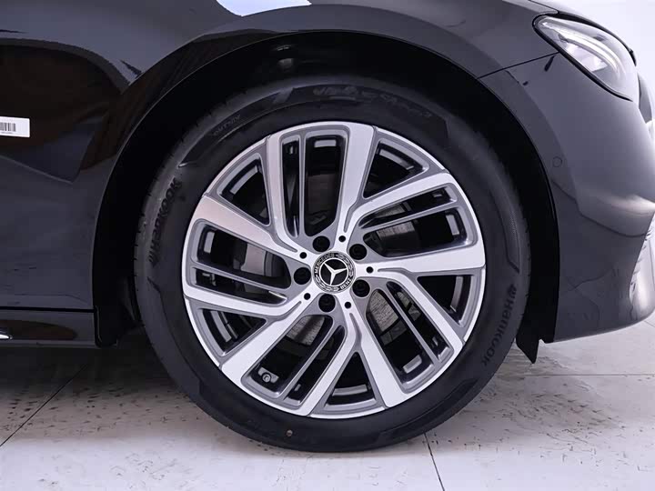 Mercedes-Benz E-Class 2025 2025款 E 300 L 时尚型