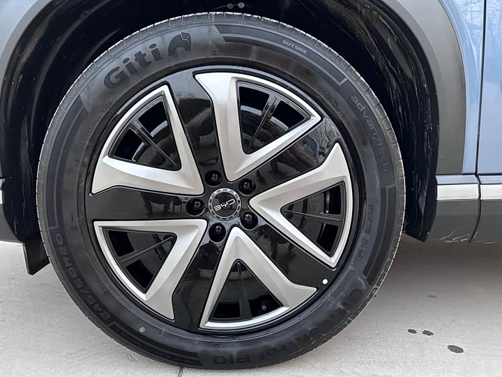 BYD Sea Lion 07 DM-i Hybrid 2025 2025款 150 领航+版