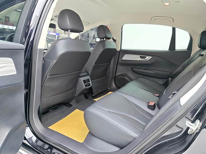 Hongqi E-QM5 2025 2025款 500km 出行版