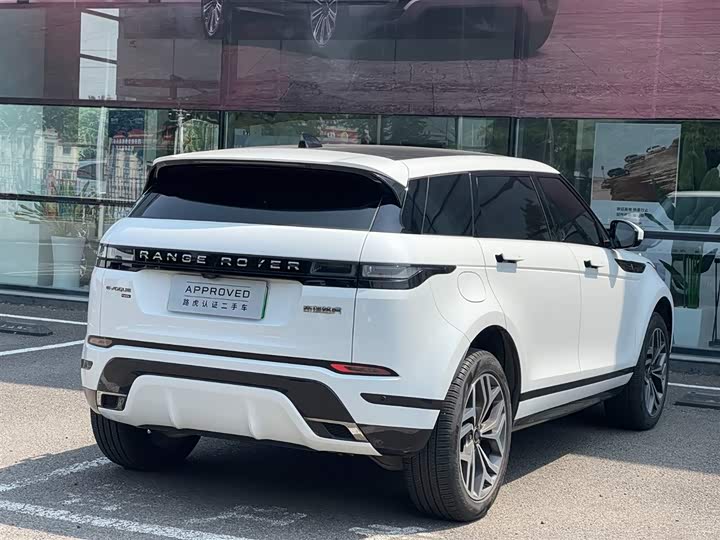 Land Rover Range Rover Evoque L Hybrid 2022 2022款 极光L P300e 插电式电动混合版