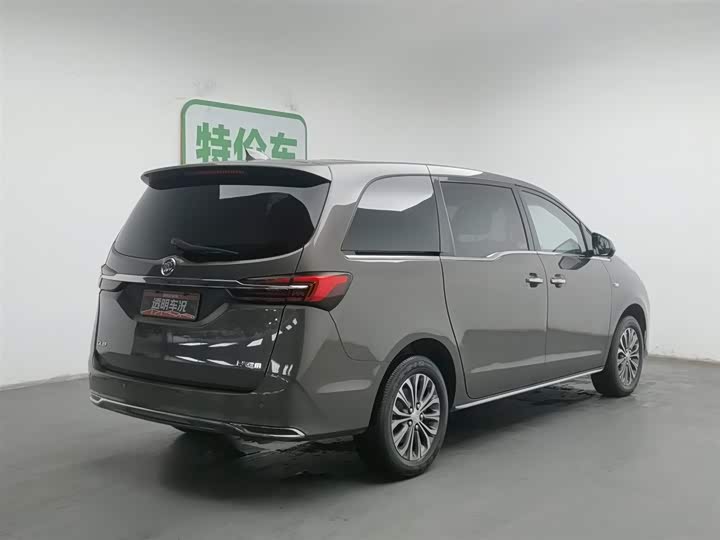 Buick GL8 ES 2023 2023款 改款 陆上公务舱 豪华型
