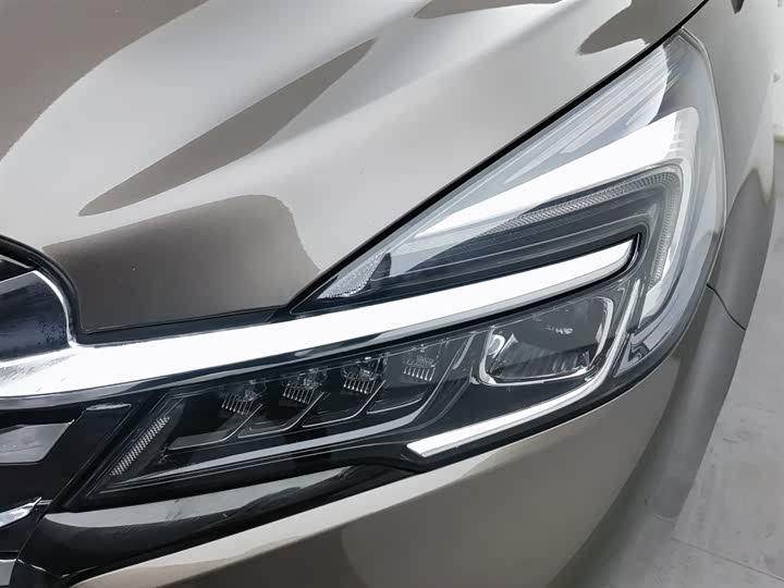 Buick GL8 ES 2023 2023款 改款 陆上公务舱 豪华型