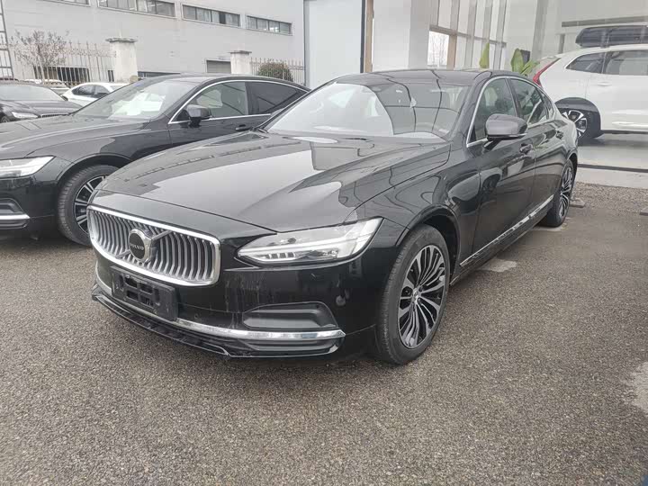 Volvo S90 2025 2025款 B5 智逸豪华版