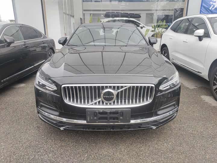 Volvo S90 2025 2025款 B5 智逸豪华版