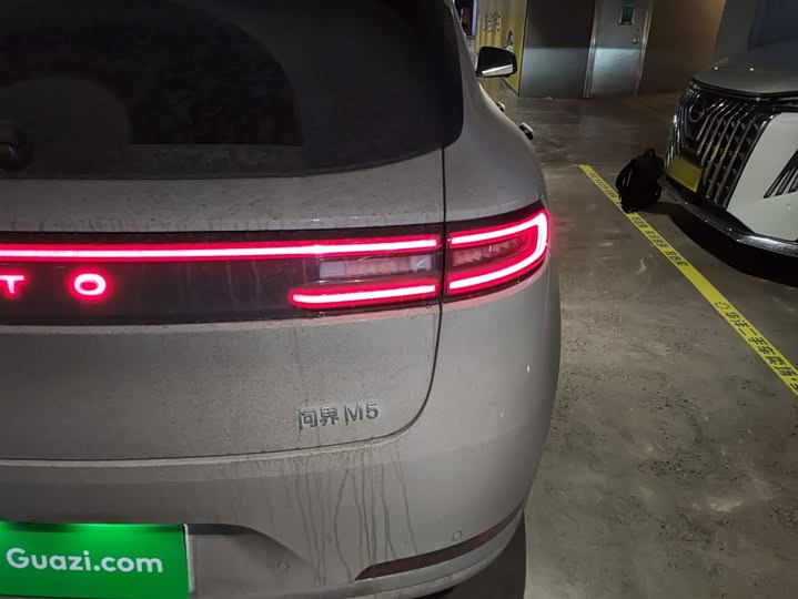 Aito M5 2025 2025款 增程 Ultra 四驱版