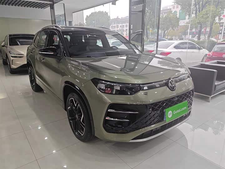 Volkswagen Tayron 2025 2025款 探岳L 380TSI 四驱豪华