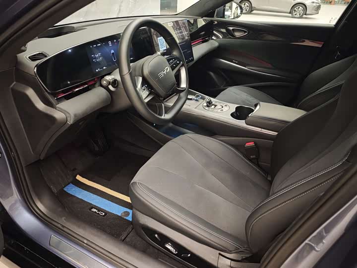 BYD Seal 2025 2025款 600四驱智驾版