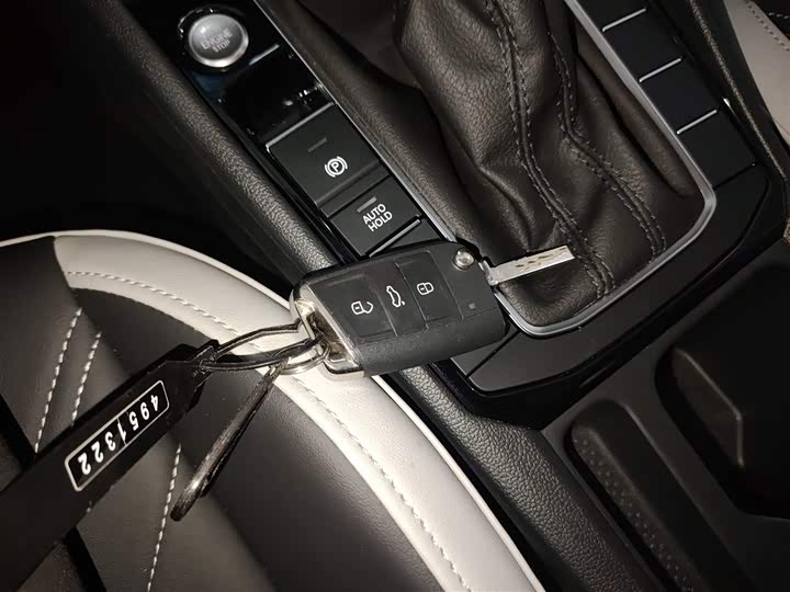 Jetta VA7 2025 2025款 1.4T 先到先得版