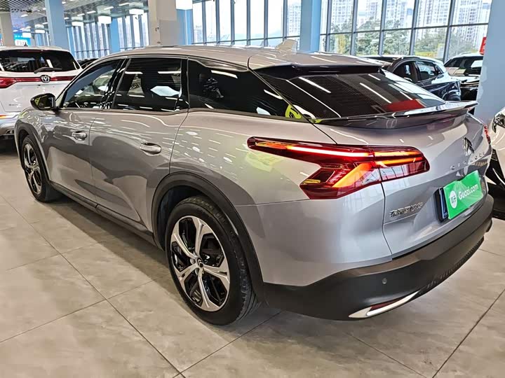 Citroen C5 X 2021 2021款 1.6T 享不凡