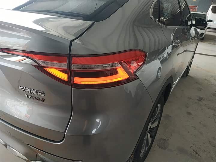 Haval F7x 2021 2021款 2.0T 两驱极智科技版