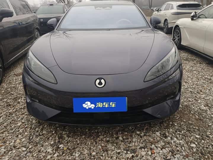 Denza Z9 2024 2024款 1100km 四驱Ultra版