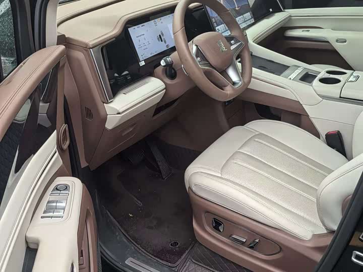 BYD Xia 2025 2025款 DM-i 1.5T 180km 卓越型