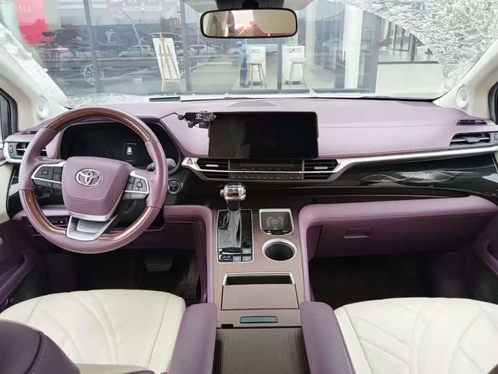 Toyota Granvia 2024 2024款 2.5L混动 舒适版