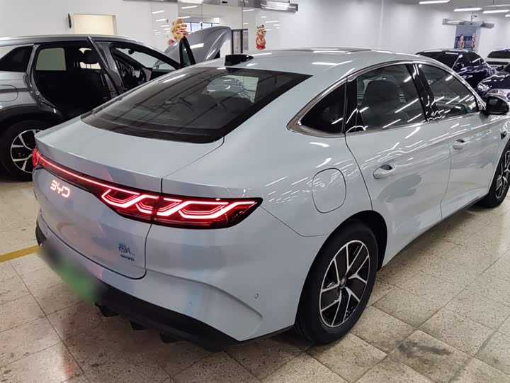 BYD Qin L 2025 2025款 DM-i 智驾版 120KM超越型